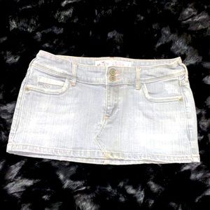 HOLLISTER MINI SKIRT